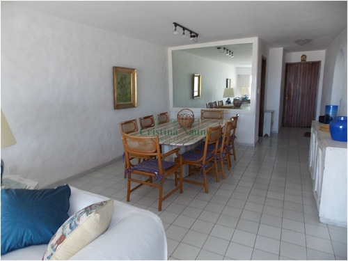 Apartamento En Peninsula, 3 Dormitorios *- Ref: 15902