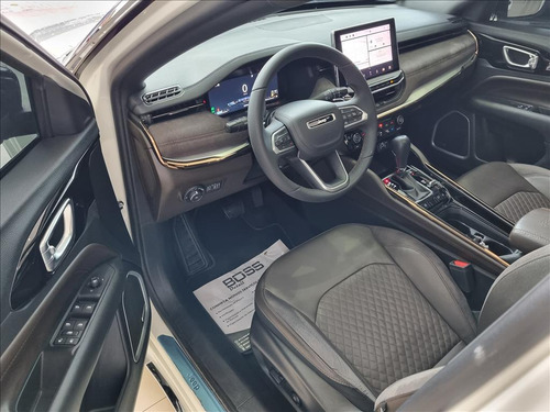 Jeep Commander 2.0 TD380 TURBO DIESEL OVERLAND AT9