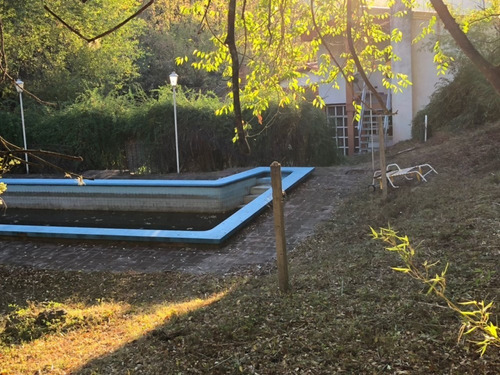 Imagen 10 de 23 de Cabana, Unquillo, Casa Con Pileta, Cancha De Basquet, 1 Hectárea De Terreno