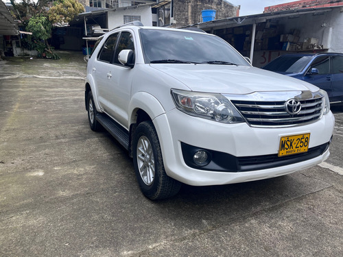 Toyota Fortuner 2.7l 4x4
