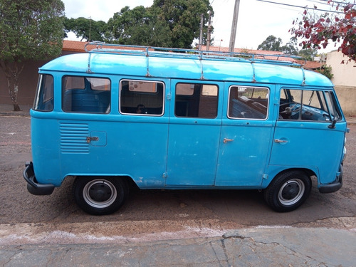 Imagem 6 de 15 de Volksvagem Kombi