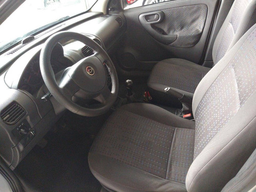 Chevrolet Corsa 1.4 Mpfi Maxx 8v Flex 4p Manual