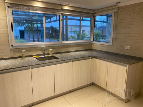 Imagen 14 de 30 de Casa - Santa Juana - Canning - Esteban Echeverria - Venta - Alquiler Temporal