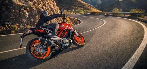 Imagem 3 de 10 de Ktm 390 Duke 2020