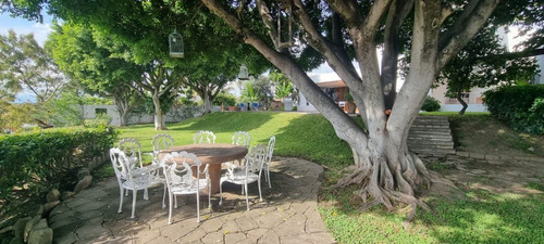 Casa En Venta En Fracc. Colinas De Santa Fe, En Xochitepec, Morelos