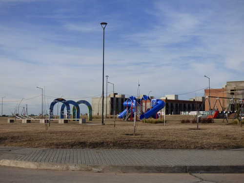 Imagen 3 de 4 de Lote En Solares De Manantiales - 300 M2 Apto Duplex