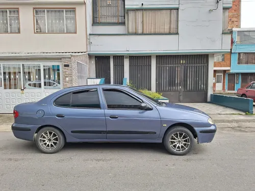 Renault Megane 1.4 Unique