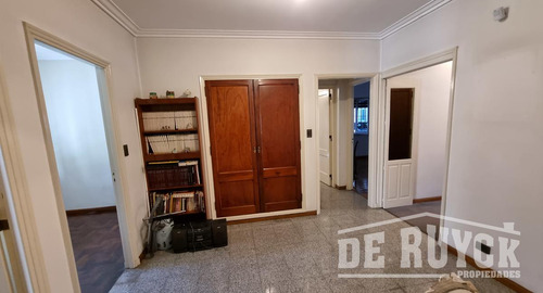 Chalet En Venta En Quilmes Oeste