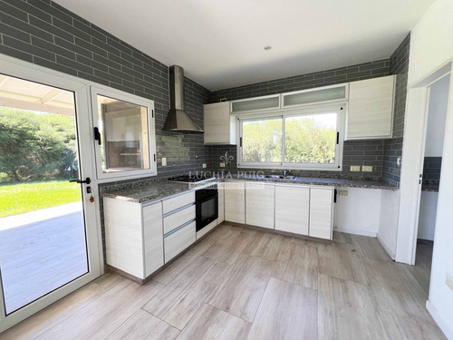 Casa En Venta 3 Dormitorios Apto Crédito - San Francisco
