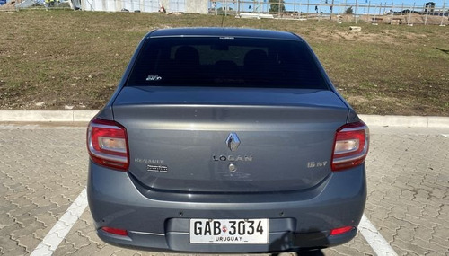 Renault Logan Privilege 1.6 2015