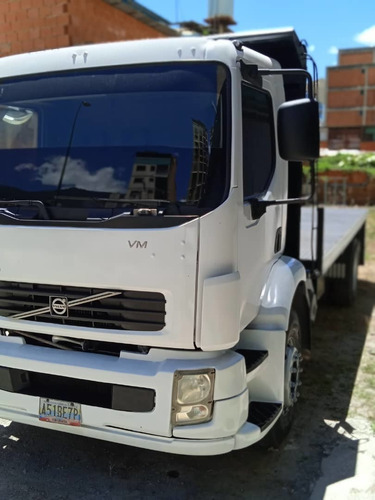Camion Plataforma Volvo Vm260
