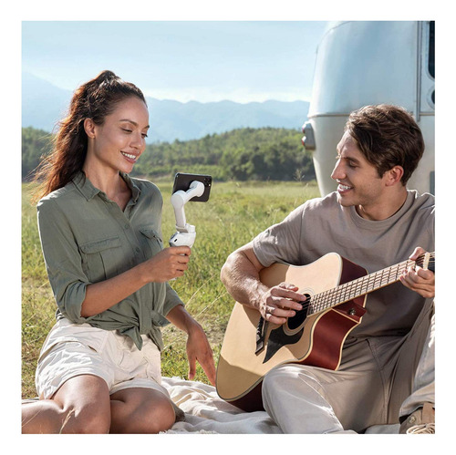 Estabilizador De Cardán Para Smartphone Dji Om 4 Con Agarre