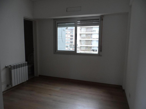 Imagen 6 de 29 de Departamentos En Piso - A Estrenar - 3 Ambientes - Castelar