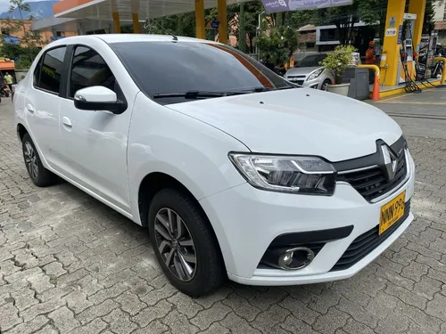 Renault Logan 1.6 Zen Mecánico
