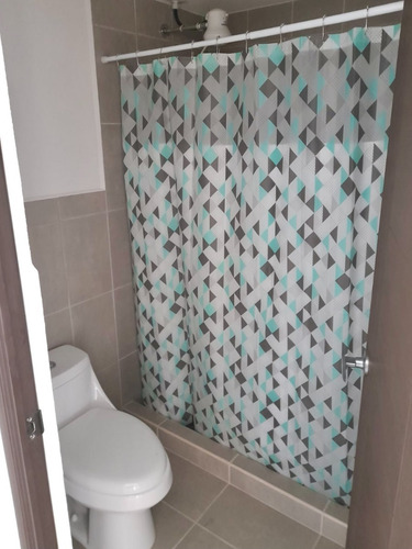 Imagen 8 de 10 de Alquilo Apartamento En Calzada Roosevelt Frente Al Club Español