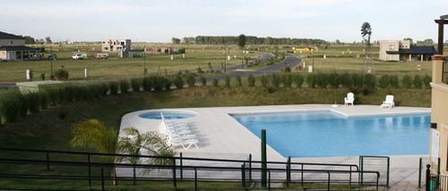 Imagen 7 de 10 de Venta De Lote Con Fondo A La Laguna, El Rebenque Canning