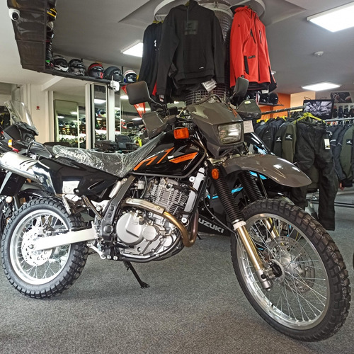 Enduro Suzuki Dr650 Se 2024 Japón - Financia Bbva