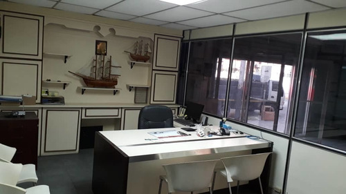 Imagen 9 de 10 de J.sayegh Alquila O Vendo Con Opción Local Puerto La Cruz.