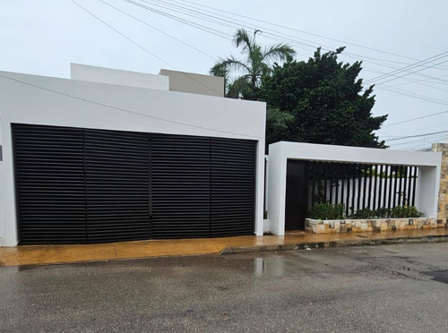 Casa En Sodzil Norte A Unas Cuadras De Las Oficinas Tren Maya
