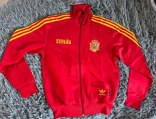 Campera roja adidas mujer sale