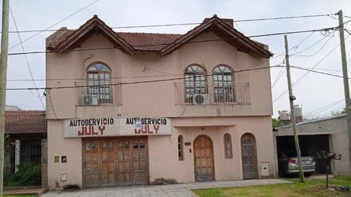 Casa De 4 Dormitorios En Venta-san Carlos La Plata
