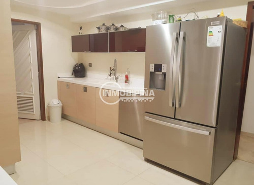 Imagen 8 de 23 de Casa Moderna En Venta, Urbanización Chilemex, Puerto Ordaz Lp