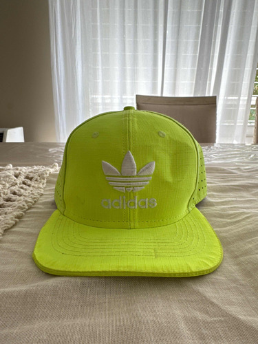 Gorra adidas