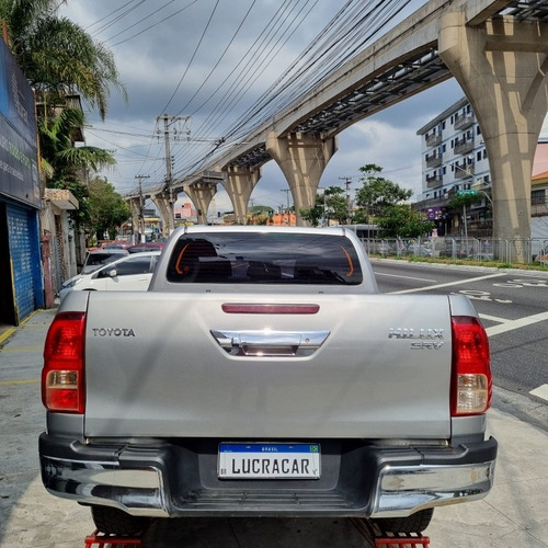 Imagem 12 de 14 de Toyota Hilux 2017 2.7 Srv Cab. Dupla 4x4 Flex Aut. 4p