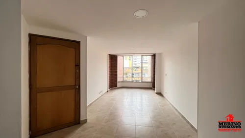 Apartamento En Arriendo En Medellín - Lorena