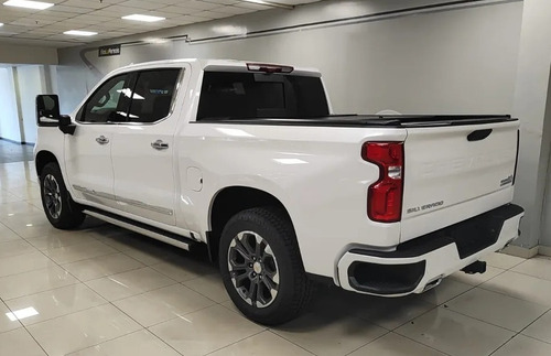 Chevrolet Silverado 5.3 V8 High Country
