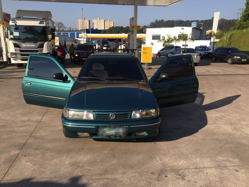 Vende-se Volkswagen Logus, Ano 1996. Motor 1.8