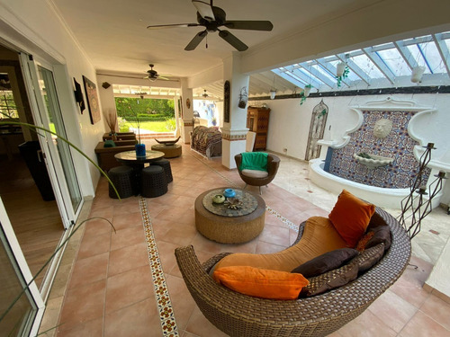 Imagen 11 de 30 de Arroyo Hondo Viejo - Casa En Venta En Proyecto Cerrado - 680 M2 - 2 Niveles 3 Habitaciones Estudio 2 Terrazas Gas Común Planta Eléctrica Full Portón Eléctrico Seguridad Piscina Con Jacuzzi