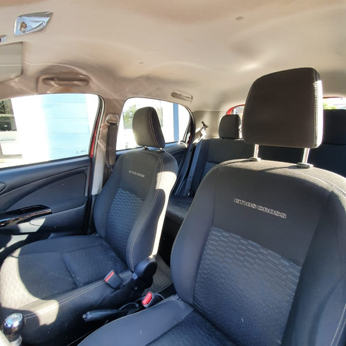 Toyota Etios Cross 1.5 Manual 2015 Baudena