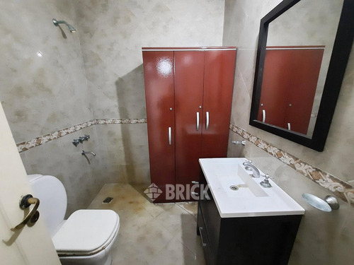 (venta En Block) Local Y 3 Deptos En Carlos Calvo Al 1100 - 534 M2 Cub De Existencia