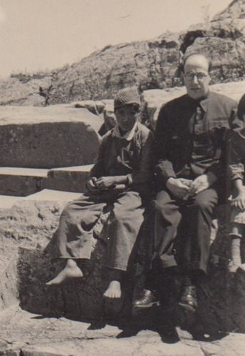 1941 Foto Rodriguez Fabregat En Trono Del Inca Cuzco Peru (Usado)