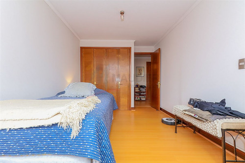 Departamento En Venta De 3 Dorm. En Las Condes