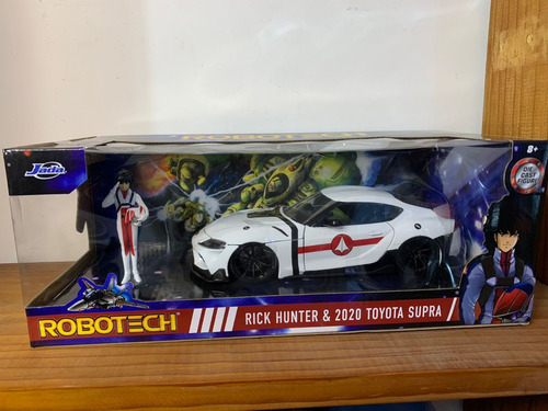 Set De Figura Y Vehiculo Robotech Rick Hunter & Toyota Supra