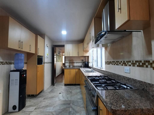 En Venta Apartamento Calle 137, Prebo I, Valencia, Carabobo Venezuela Er