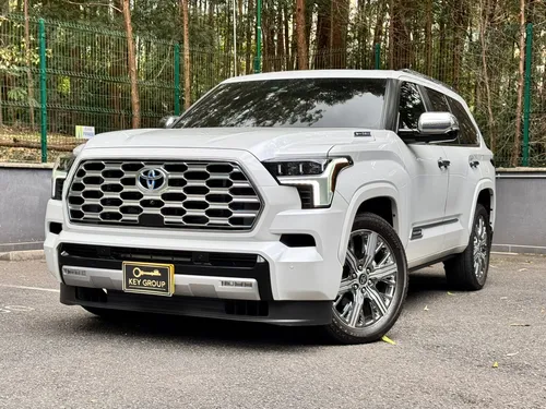 Toyota Sequoia 3.5 V6 Capstone