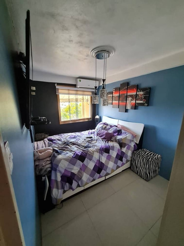 Imagen 5 de 8 de Vendo Acogedor Y Comodo Apto En Caña De Azucar. 04243252273