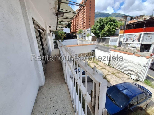 Casa Comercial En Venta En Los Dos Caminos Caracas Angela Tochon A Pie De Calle Uso Comercial Av Principal