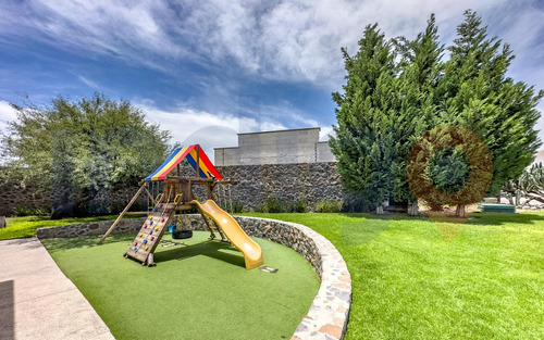 Terreno Plano En Venta En La Vista Residencial En Condominio Lomas De La Vista