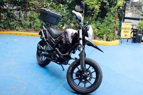 Akt Ttx 200 2019