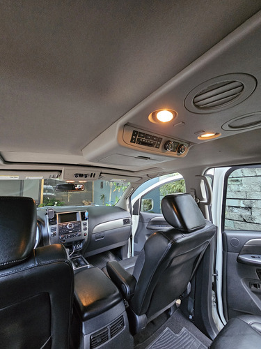 Nissan Armada 5.6 Se Piel Qc 4x2 At