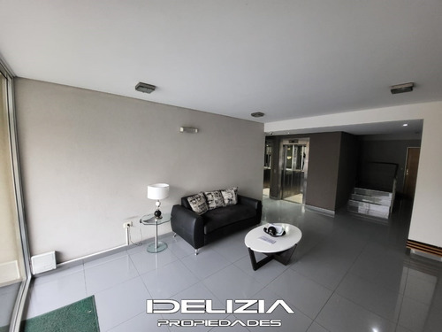 Imagen 4 de 10 de Alquiler De Departamento En Castelar