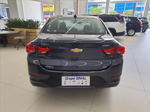 Chevrolet Onix Onix Sedan Plus lt 1.0 12v tb Flex Mec.