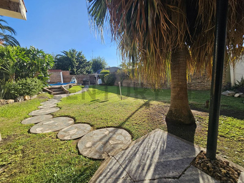 Venta De Casa 3 Ambientes En San Antonio De Padua. Apta Credito.