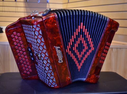 Acordeon Rojo Sol Century 34 Botones 12 Bajos 3 Reg C3412r