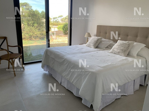 Espectacular Casa En Pinar Del Faro - Jose Ignacio- Ref: 5005