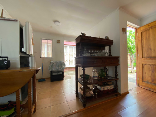Cauquenes, Local Comercial, 976 M2 Terreno (86224)